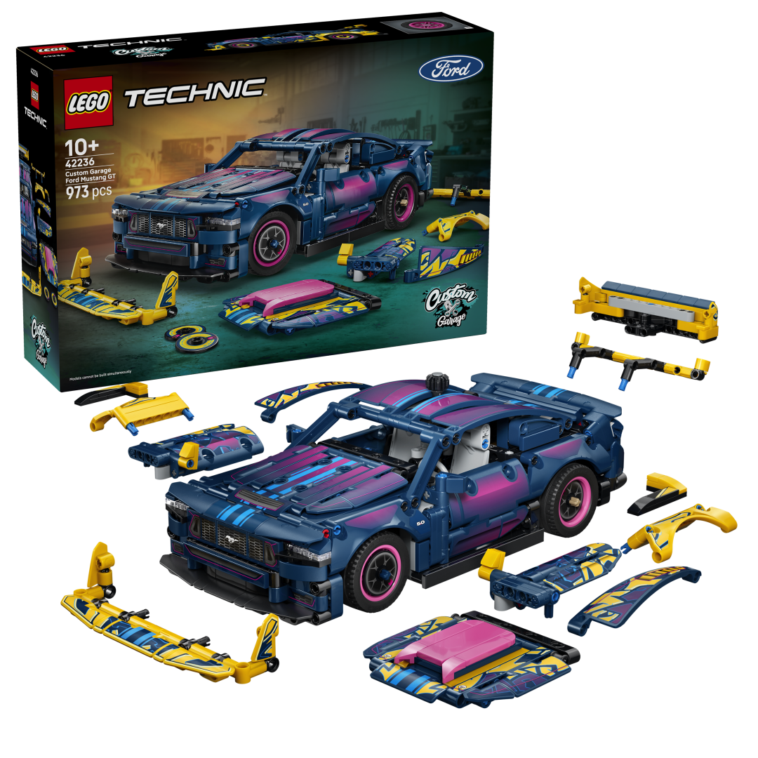 LEGO Technic Custom Garage Ford Mustang GT Car Set 42236