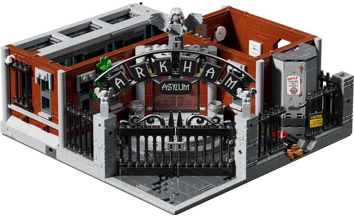 LEGO DC Arkham Asylum Set 76300