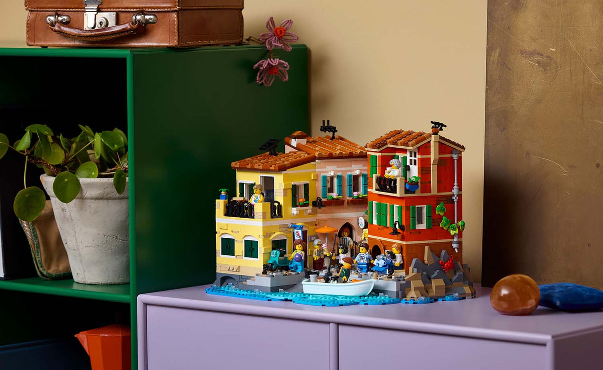 LEGO Ideas Italian Riviera Set 21359