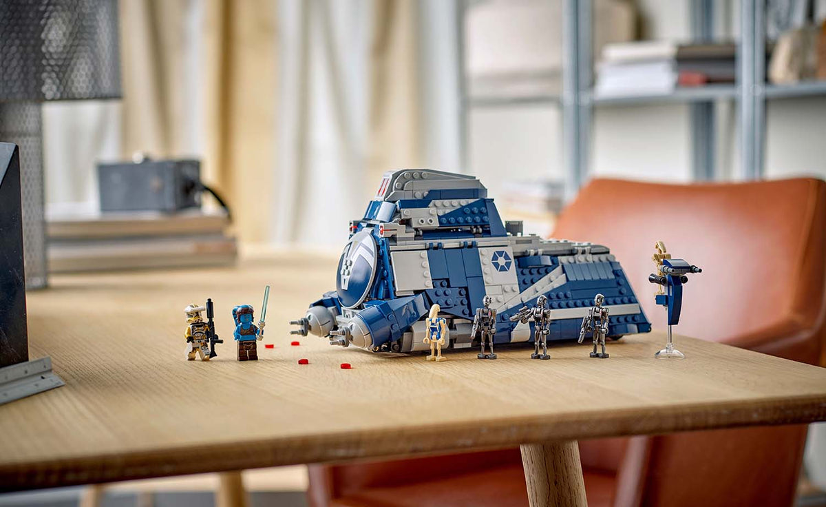 LEGO Star Wars Battle of Felucia Separatist MTT Set 75435