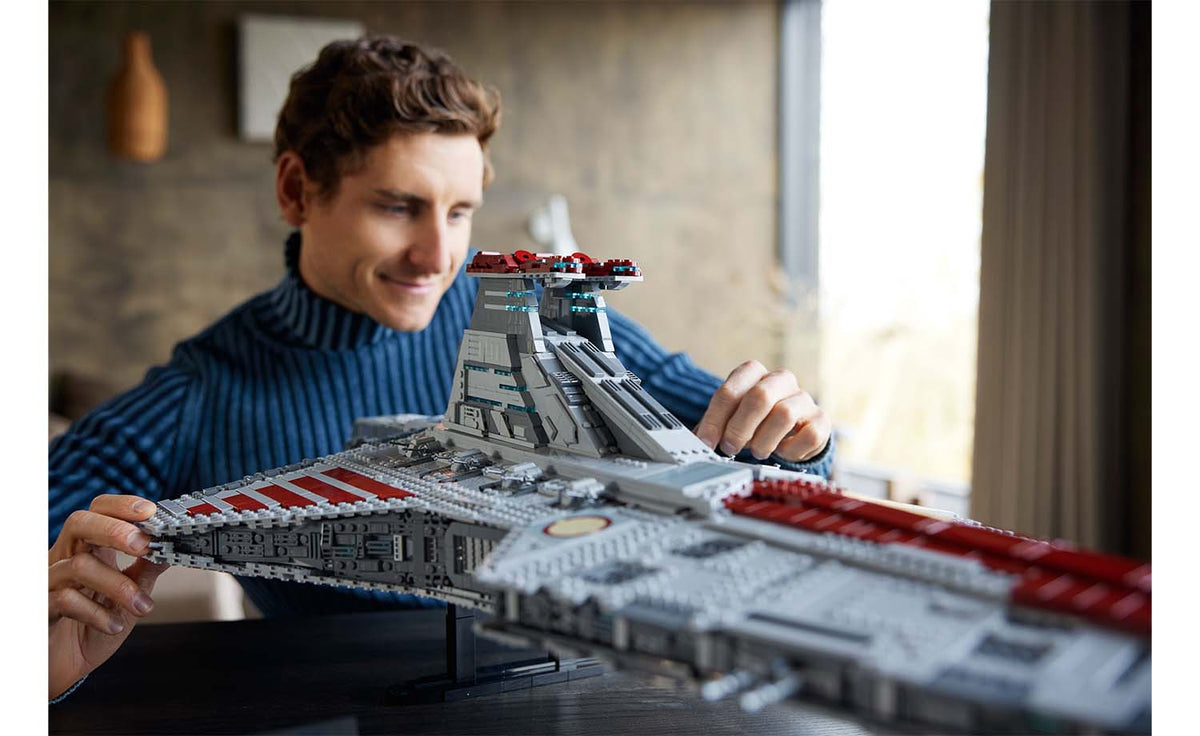 LEGO Star Wars Venator-Class Republic Attack Cruiser Set 75367