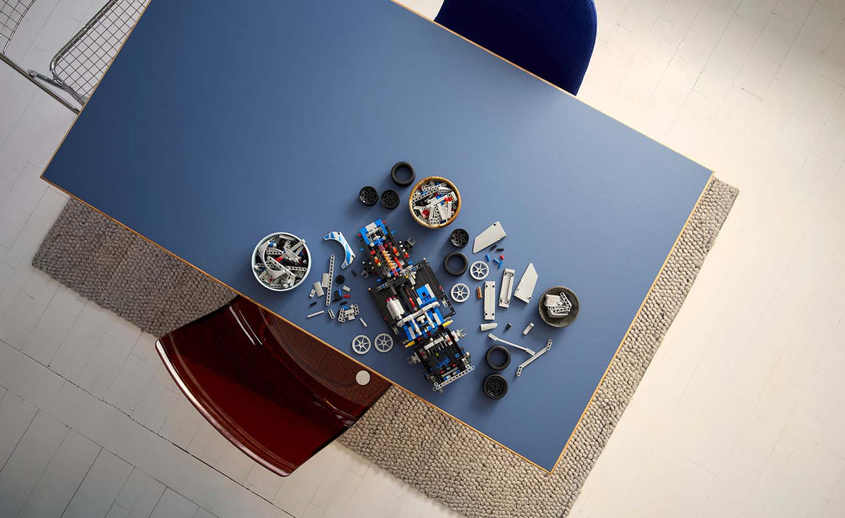 LEGO Technic 2 Fast 2 Furious Nissan Skyline GT-R (R34) Car Set 42210