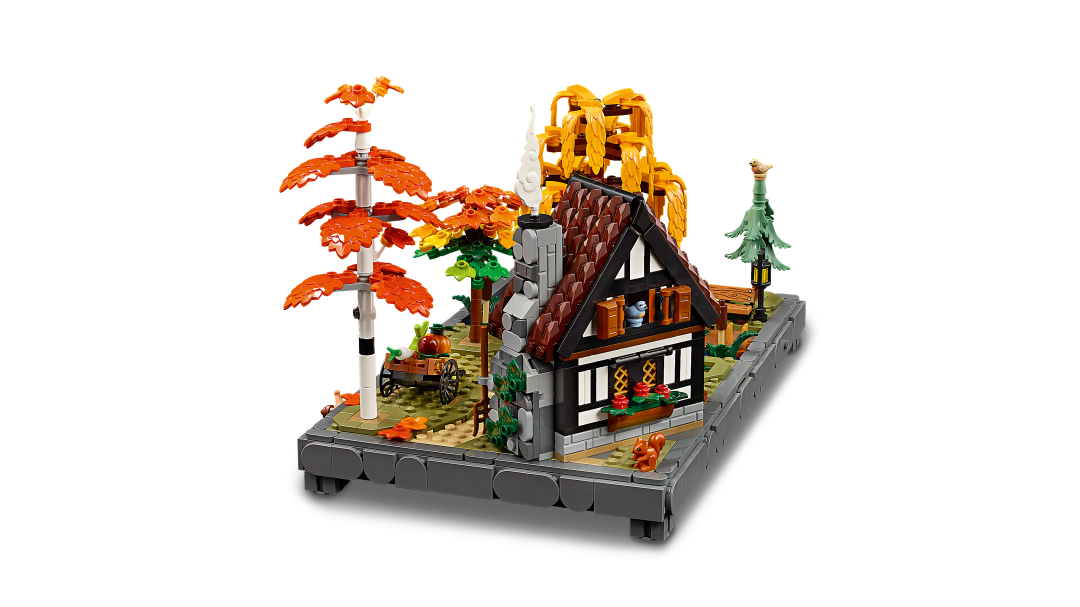 LEGO ICONS Autumn Cottage Garden Set 11372