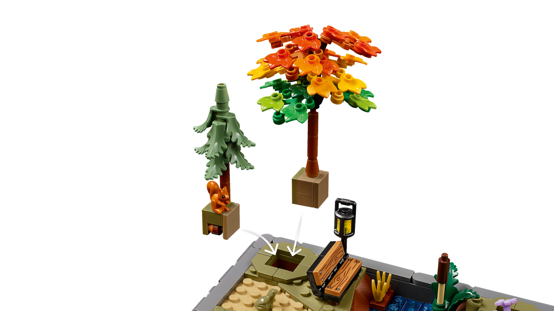 LEGO ICONS Autumn Cottage Garden Set 11372