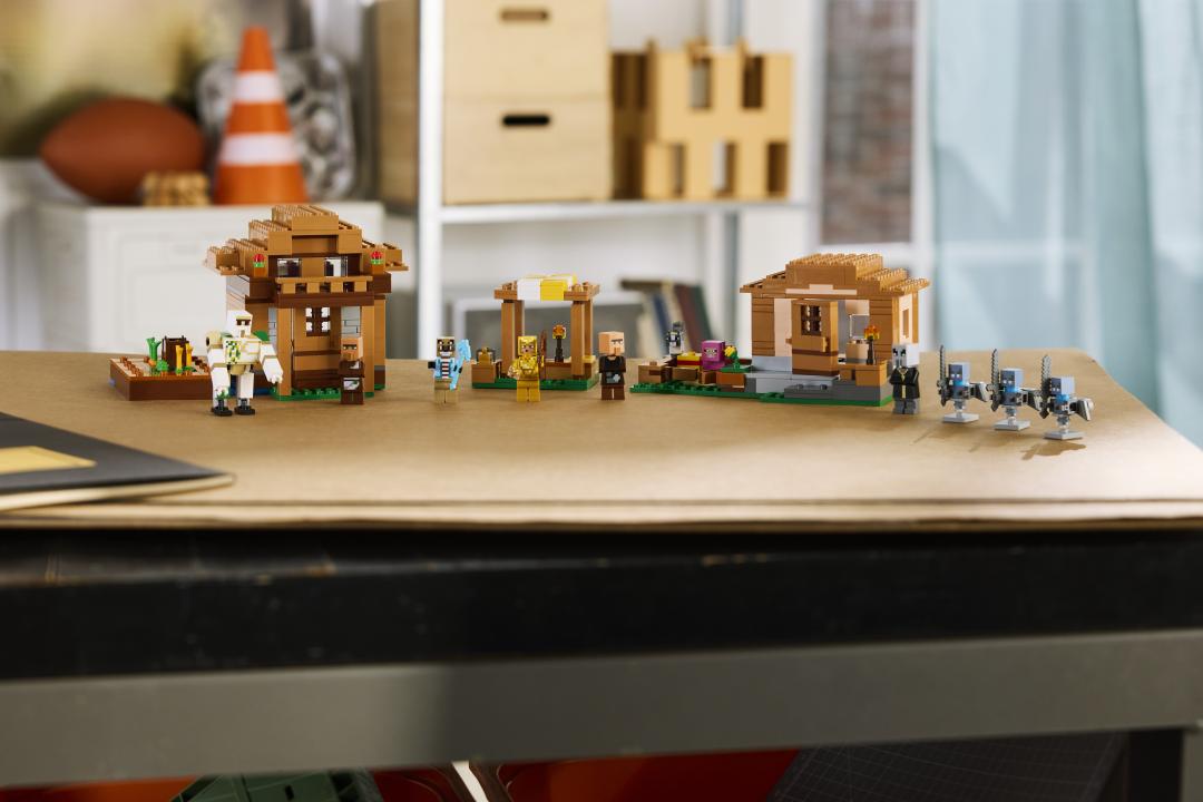 LEGO Minecraft Evoker Village Attack Set 21596