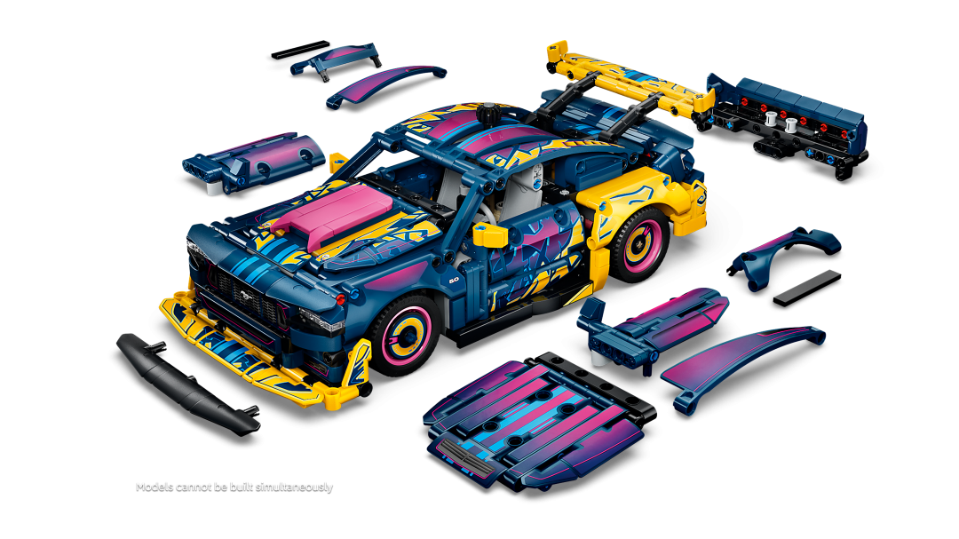 LEGO Technic Custom Garage Ford Mustang GT Car Set 42236