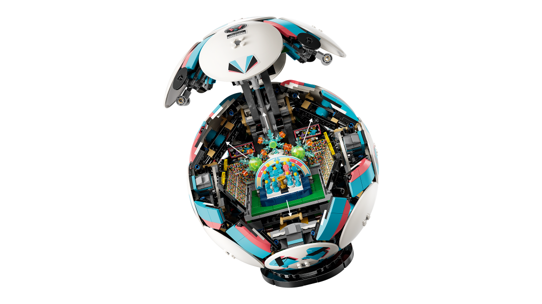 LEGO Editions Football Set 43019