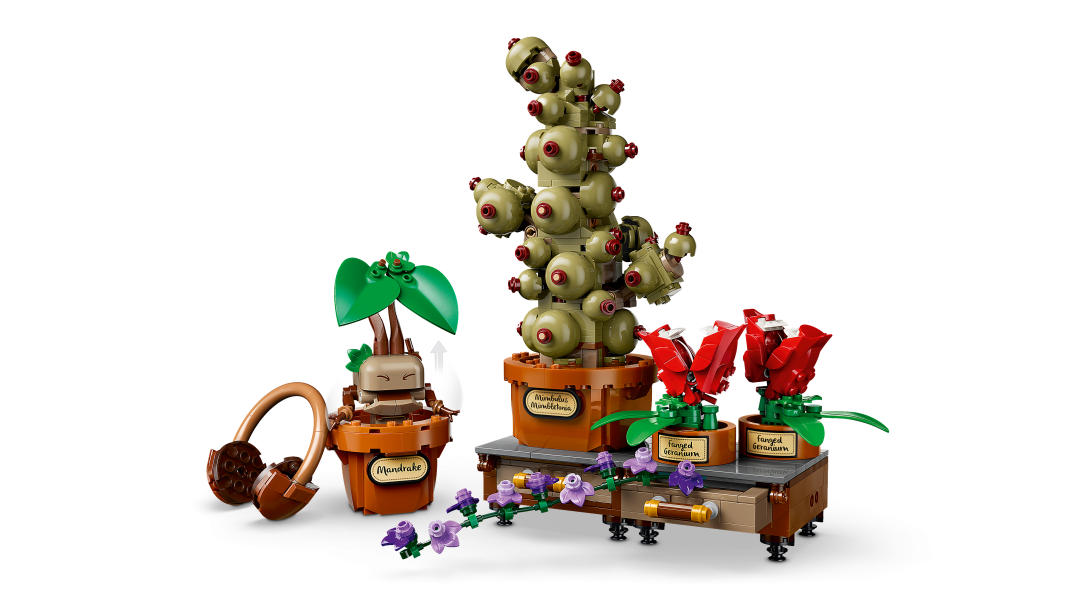 LEGO Harry Potter Hogwarts Herbology Plants Set 76474