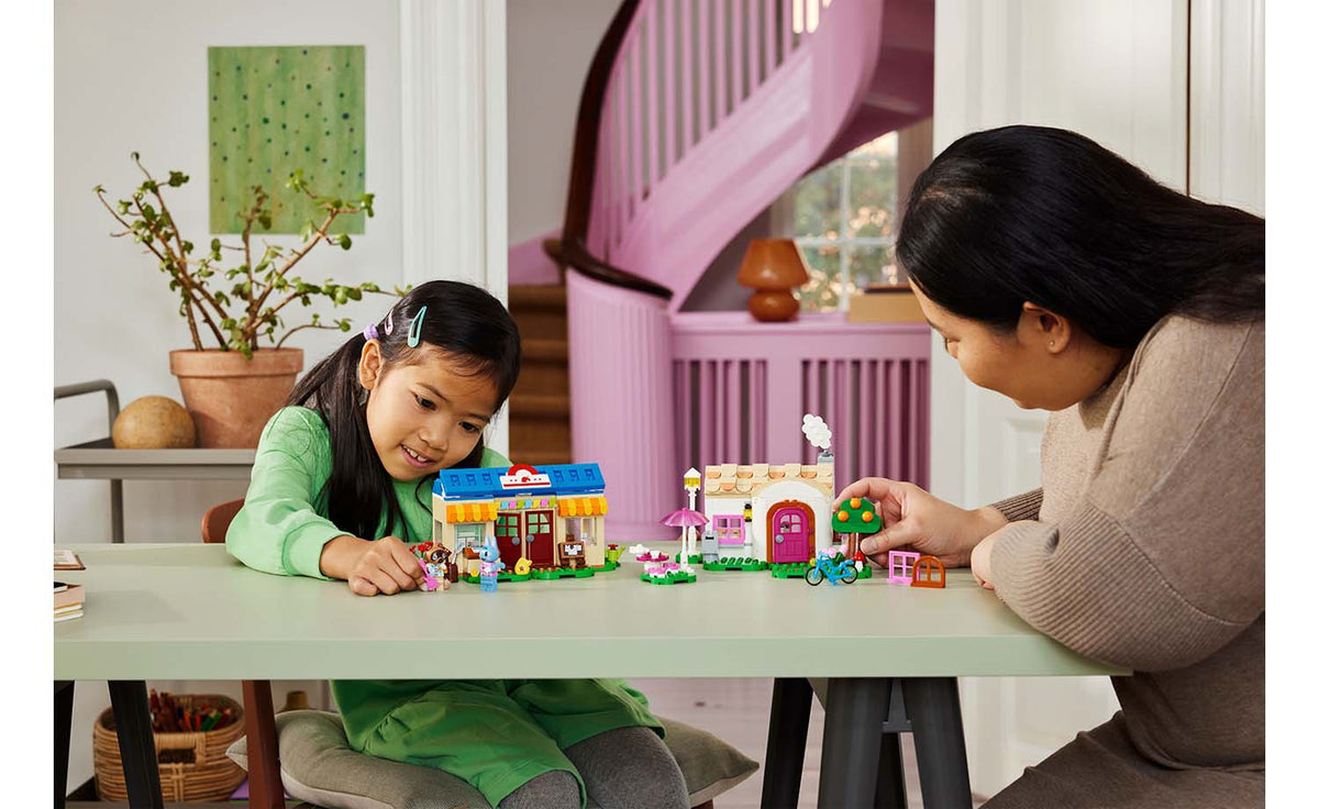 LEGO Animal Crossing Nook's Cranny & Rosie's House Set 77050