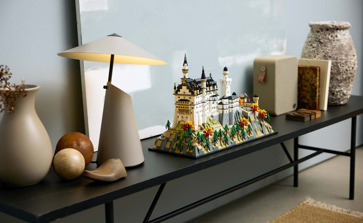 LEGO Architecture Neuschwanstein Castle Set 21063