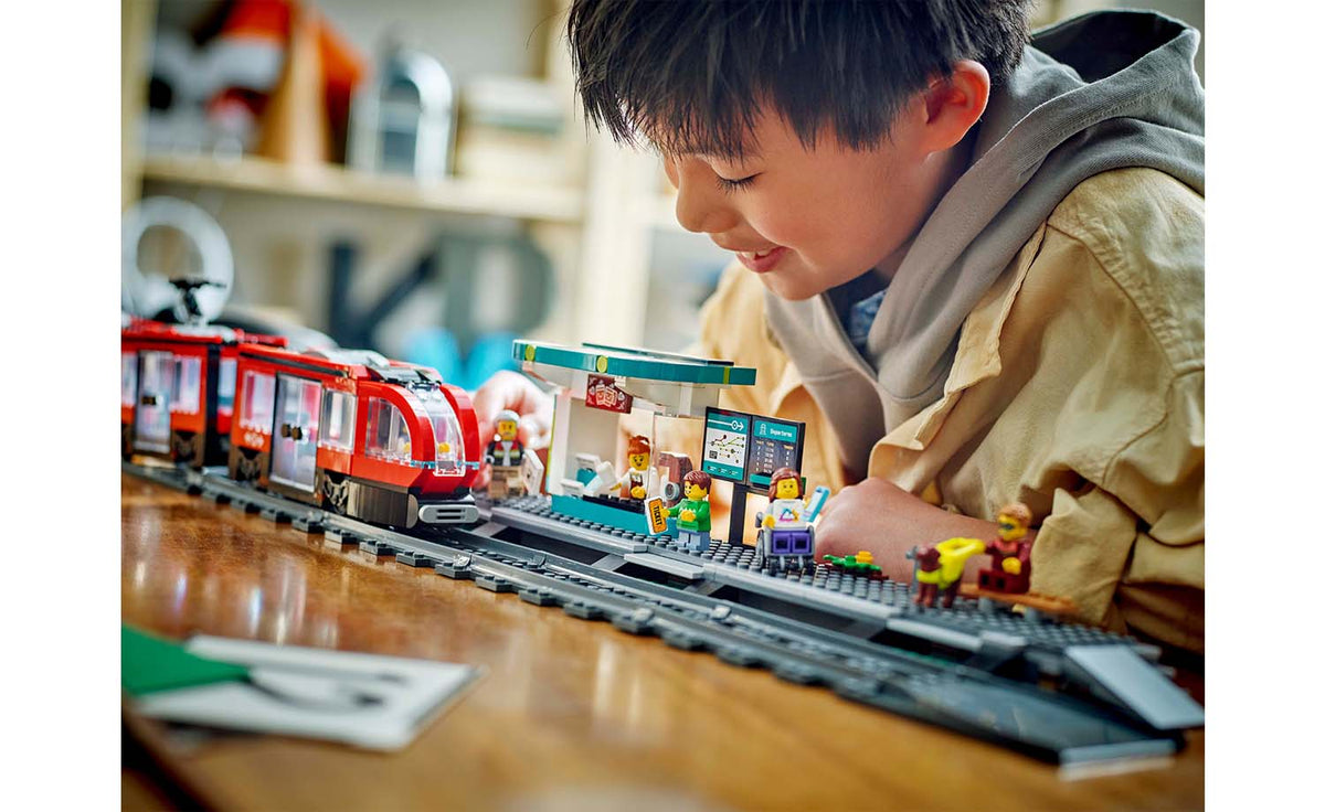 LEGO City Downtown Streetcar and Station Set 60423