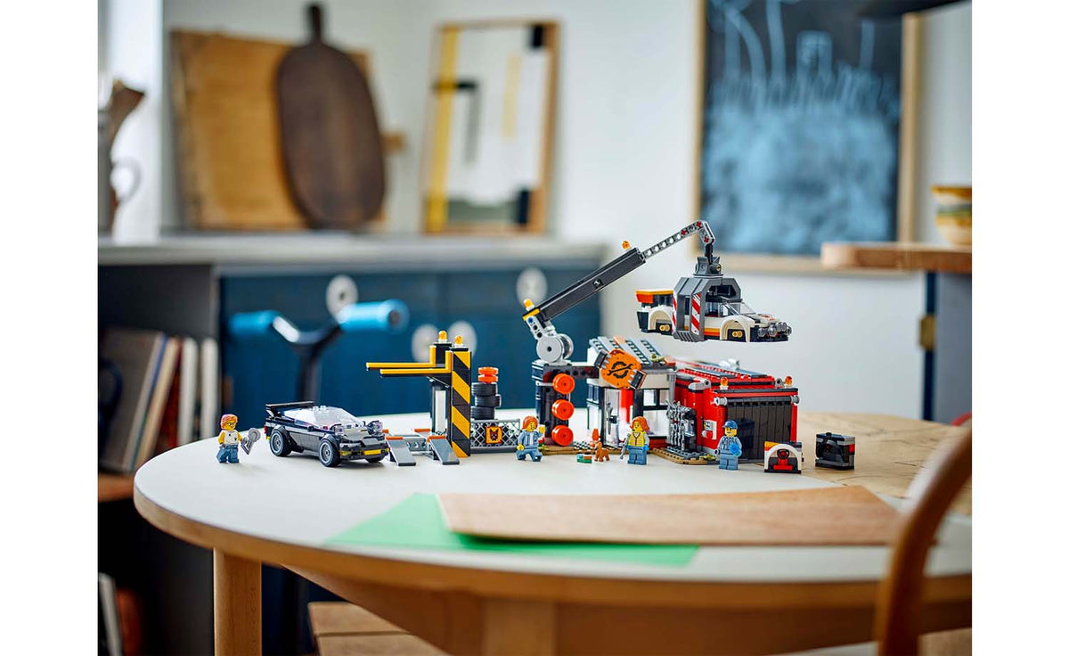 LEGO City Scrapyard with Cars Set 60472