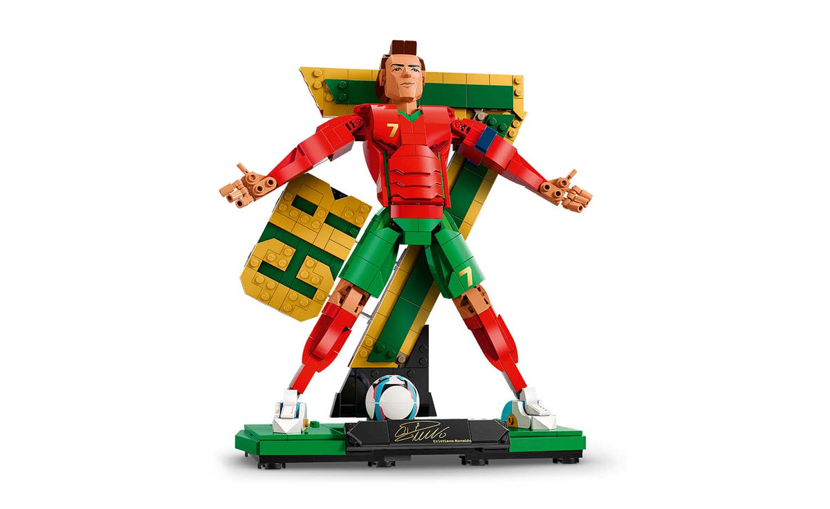 LEGO Editions Cristiano Ronaldo – Soccer Legend Set 43016