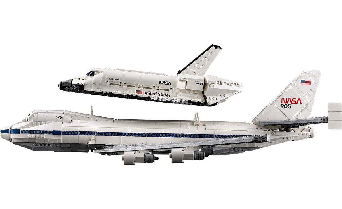 LEGO ICONS Shuttle Carrier Aircraft Set 10360