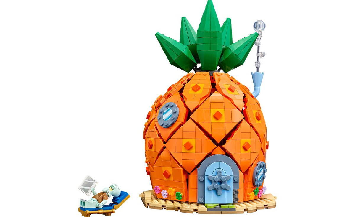 LEGO ICONS SpongeBob SquarePants: Bikini Bottom Set 11386