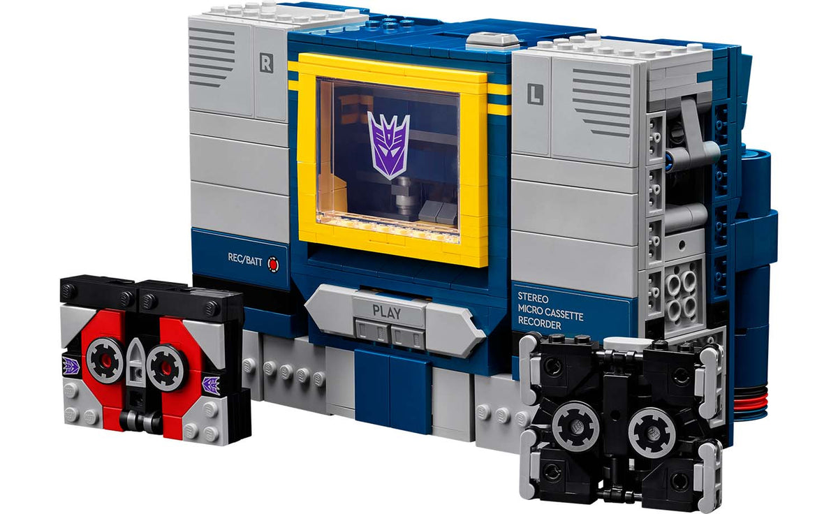 LEGO ICONS Transformers: Soundwave Set 10358