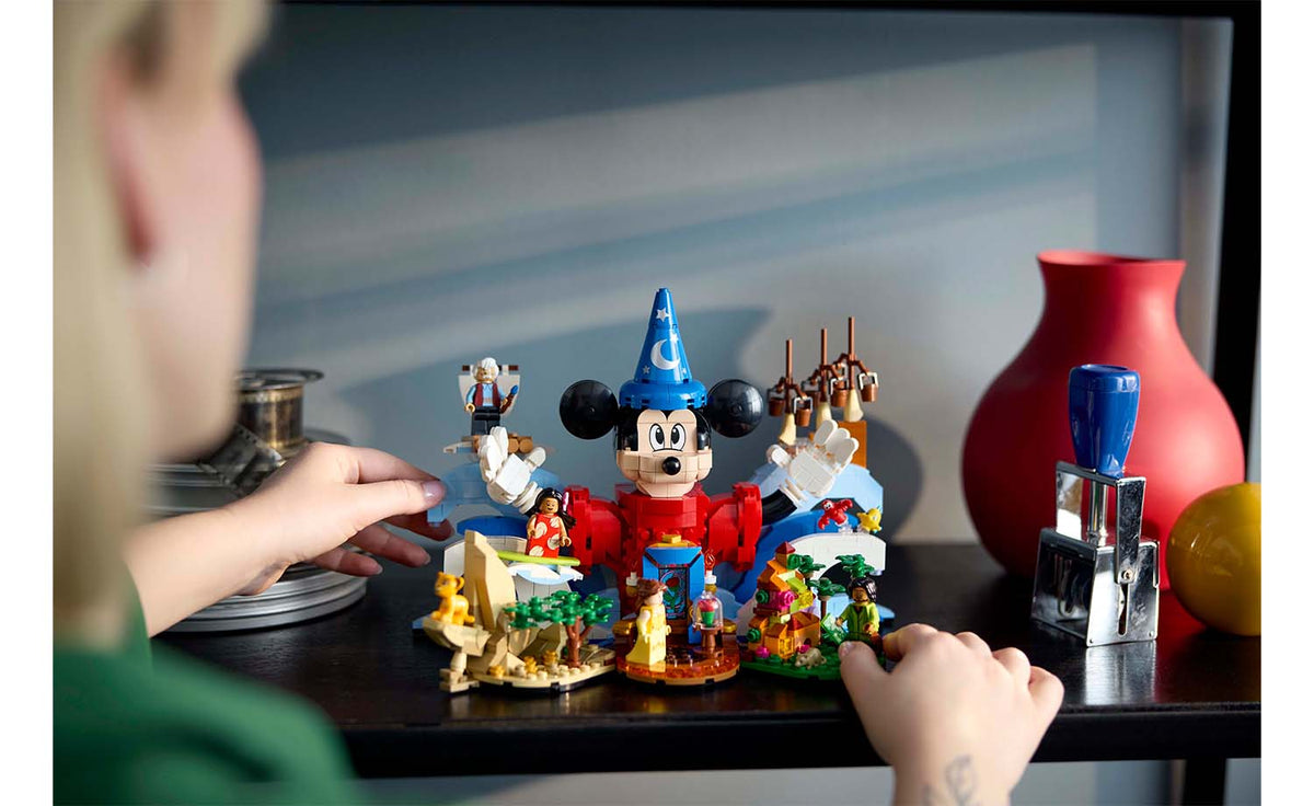 LEGO Ideas Magic of Disney Set 21352