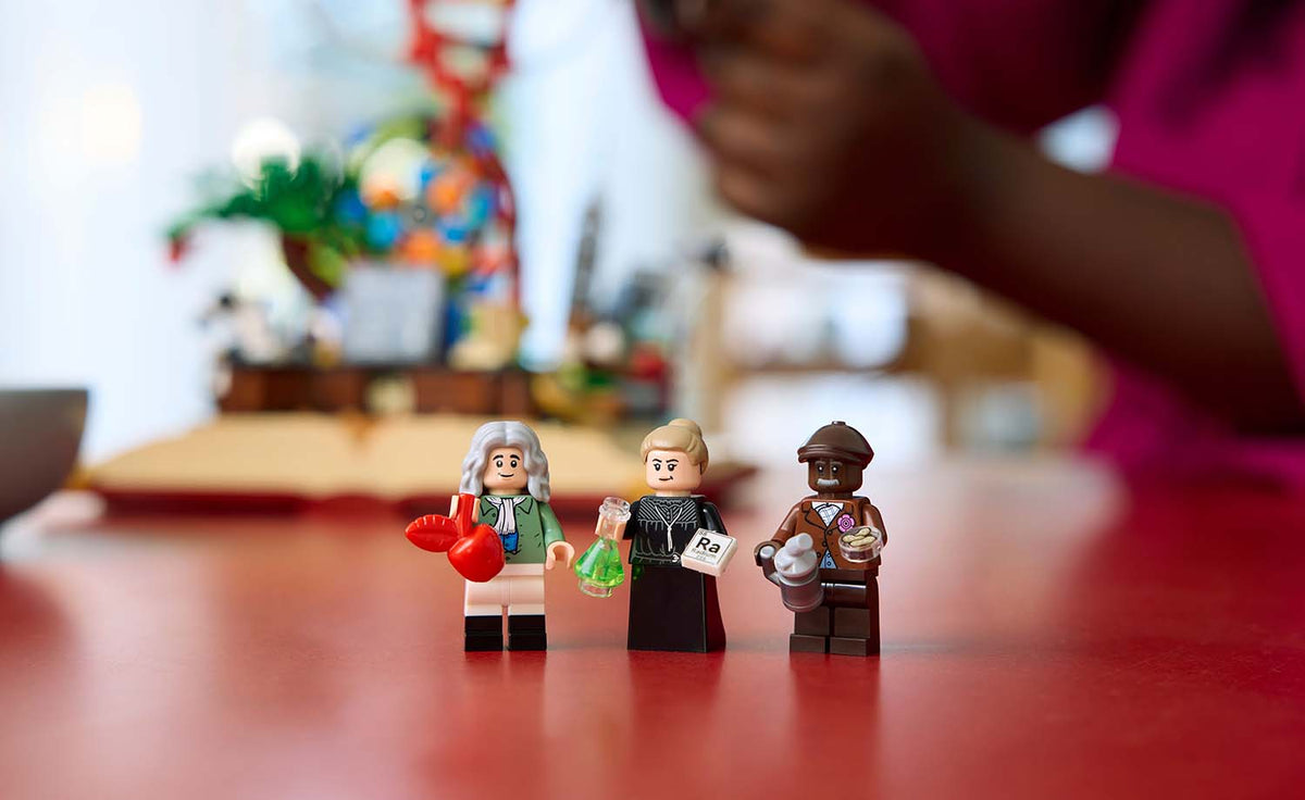 LEGO Ideas The Evolution of STEM Set 21355