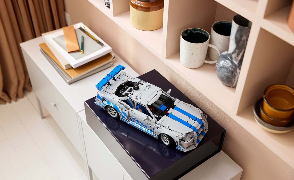 LEGO Technic 2 Fast 2 Furious Nissan Skyline GT-R (R34) Car Set 42210
