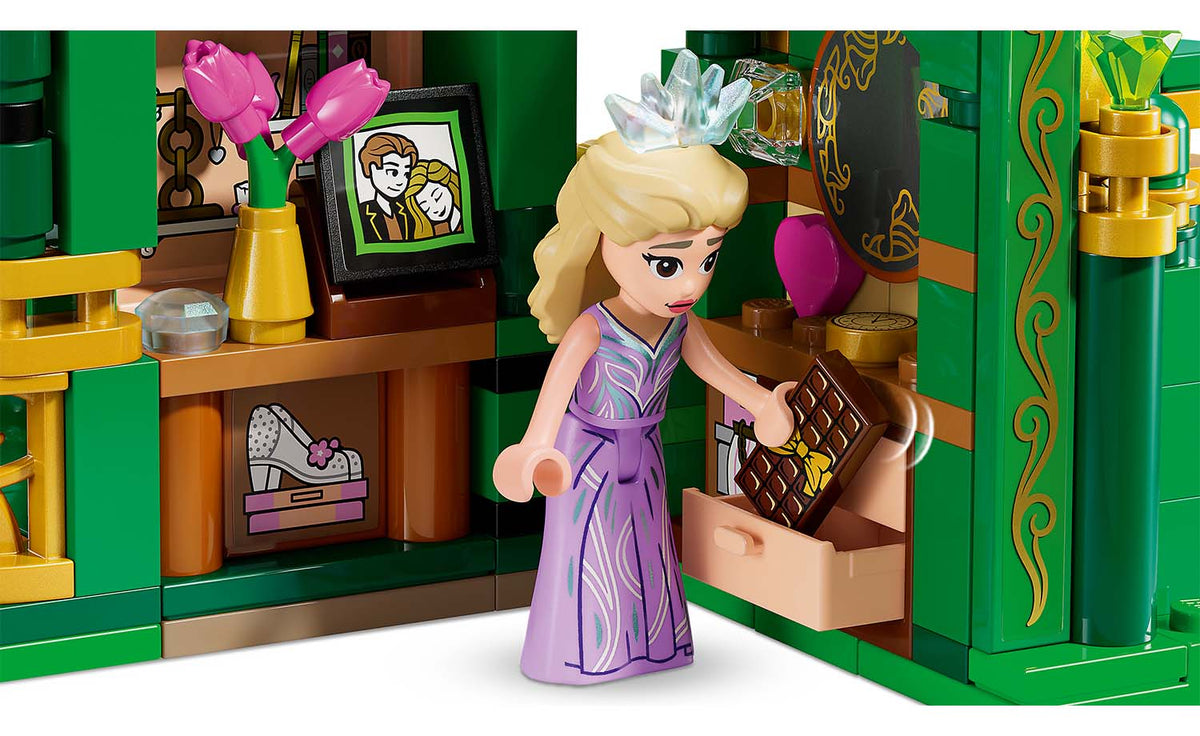 LEGO Wicked Emerald City & Kiamo Ko Castle Set 75689